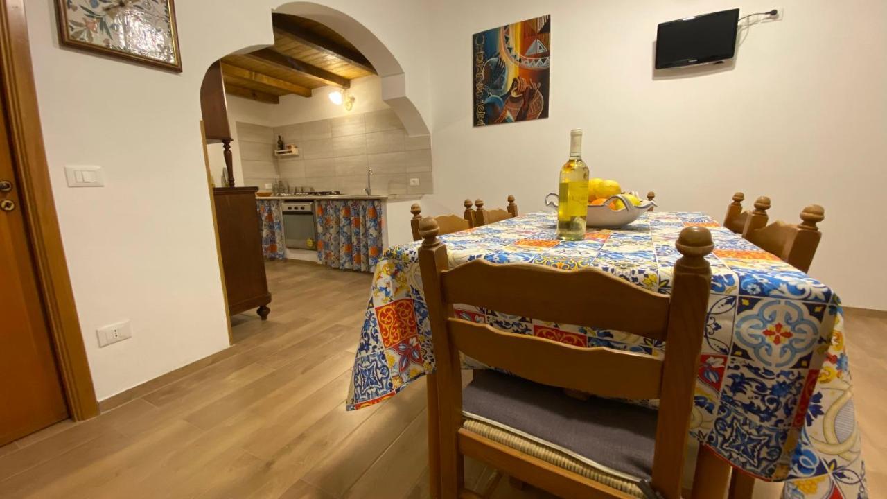 Pietro Holiday Home Кастеламаре дел Голфо Екстериор снимка