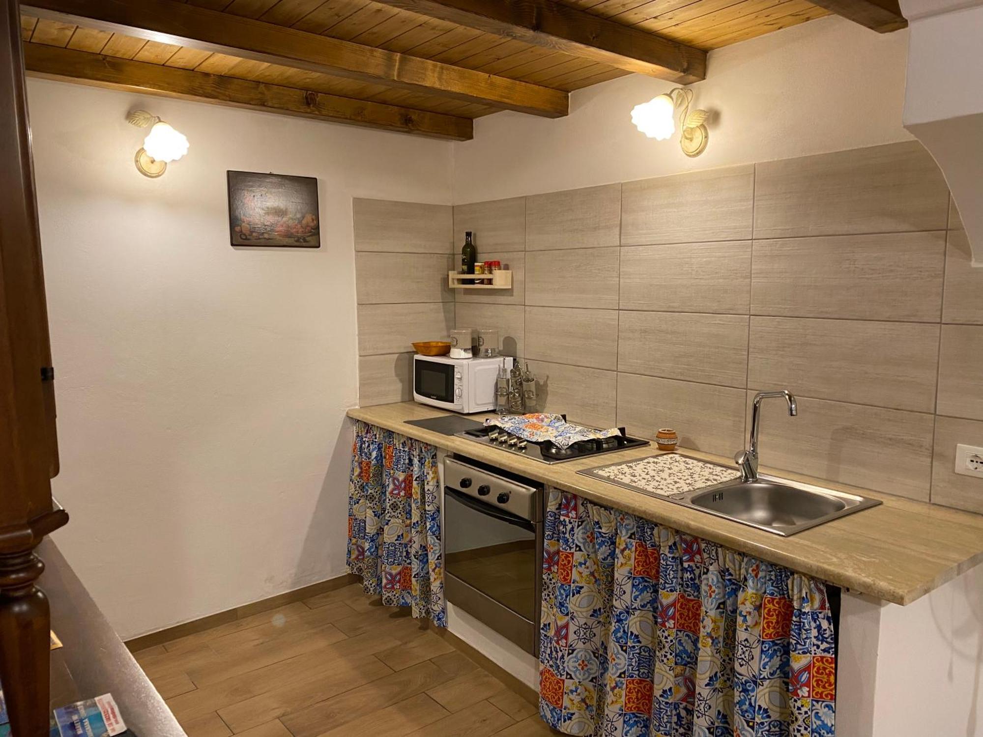 Pietro Holiday Home Кастеламаре дел Голфо Екстериор снимка